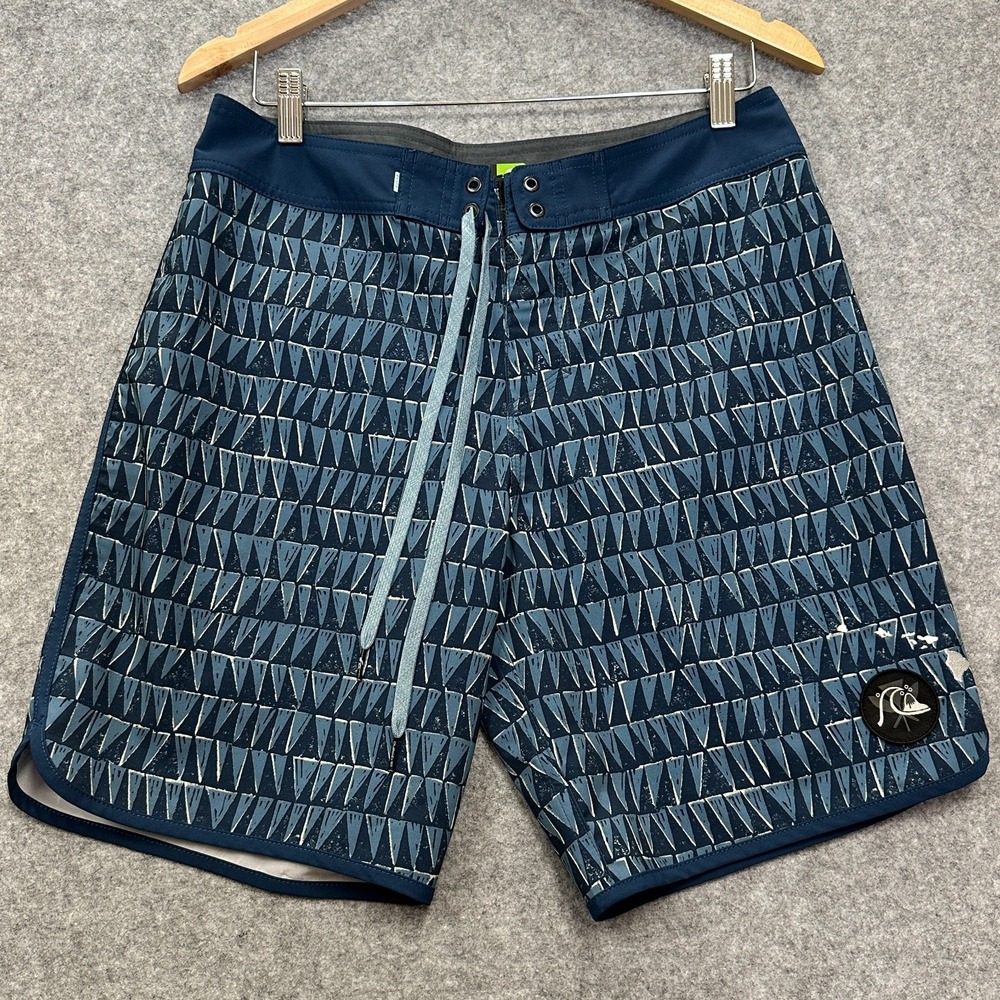 Quiksilver Highline Boardshorts Mens 30‎ Blue Sail Pattern 4 Way Stretch Surfers